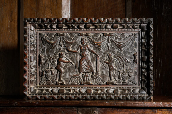 Elizabeth I oak carved panel