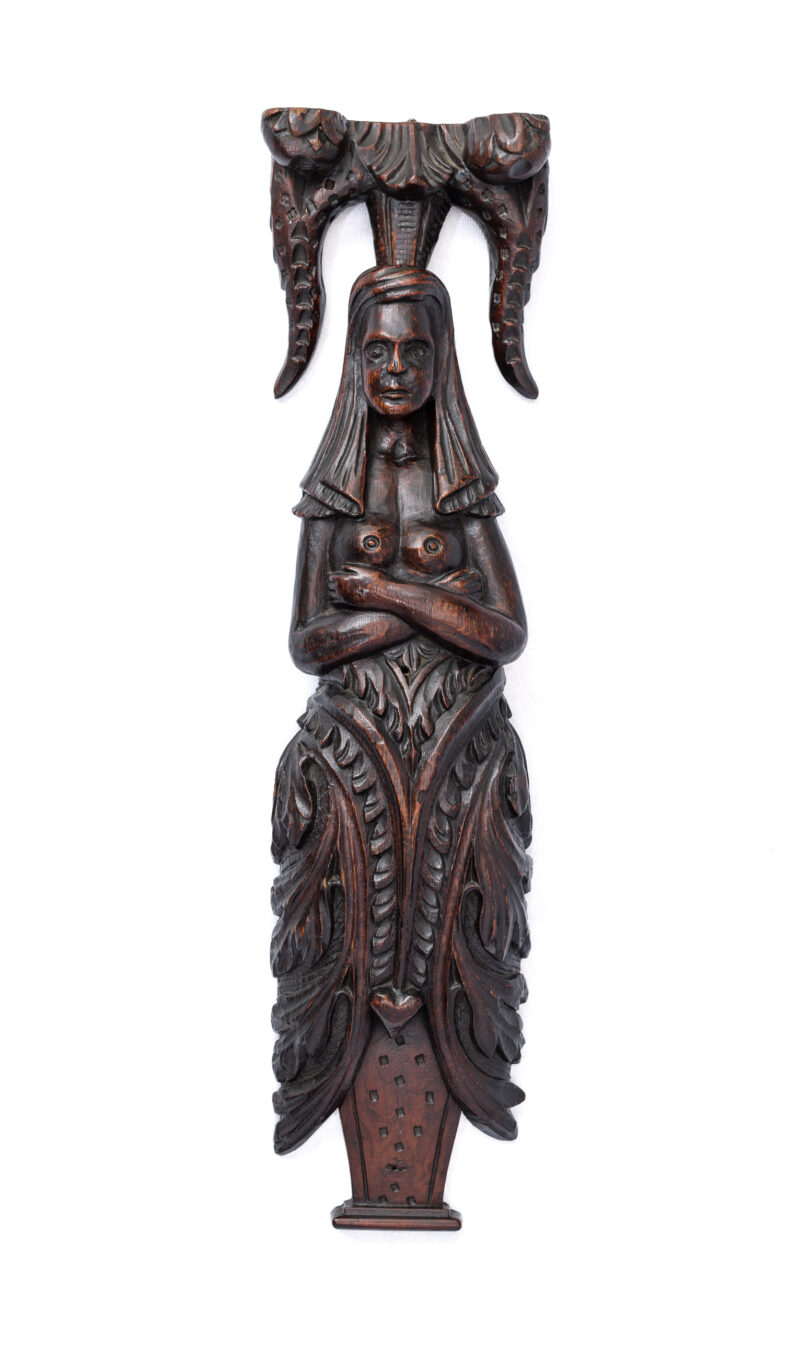 Elizabeth I oak carved figures