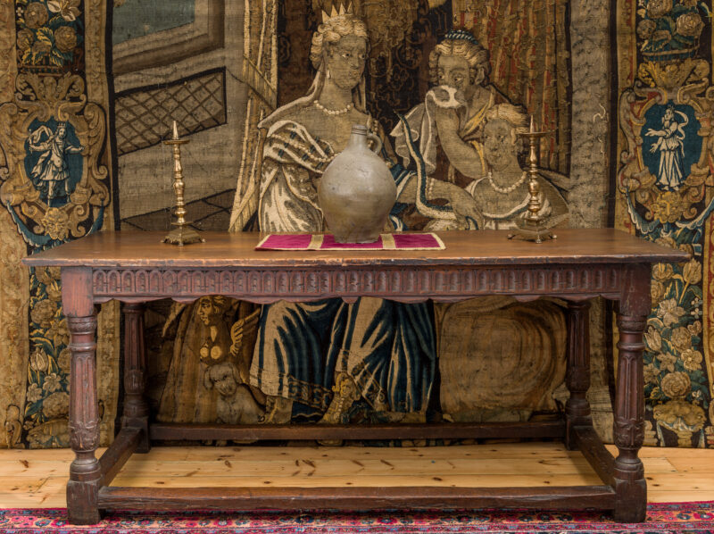 Elizabeth I oak carved table