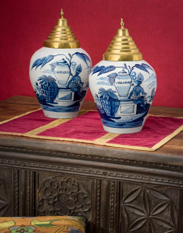 18th century pair of tobacco jars