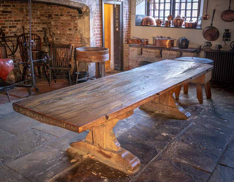 Henry VII / Henry VIII trestle table