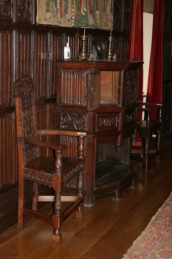 Henry VIII canted oak buffet
