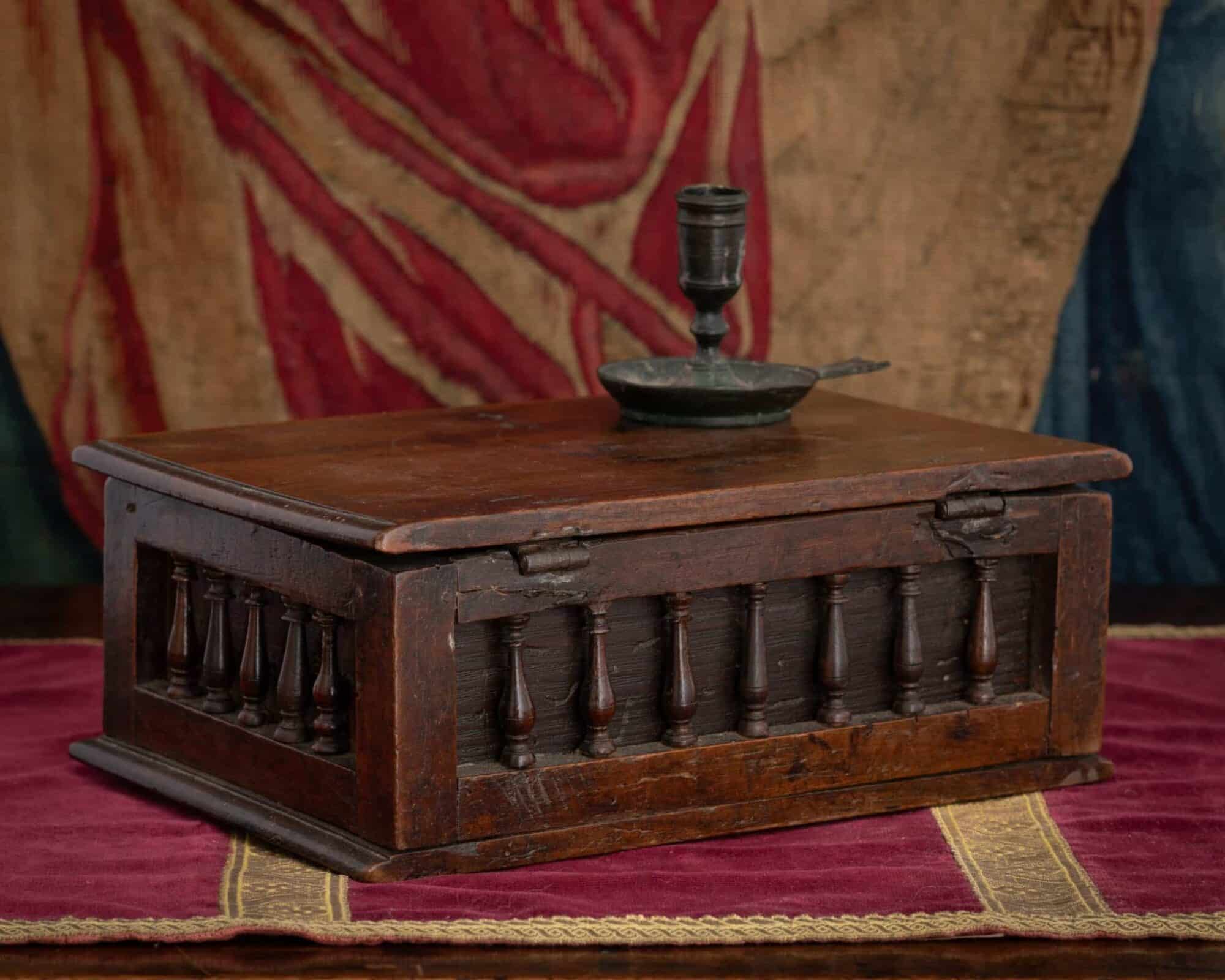 “Baluster” Table Casket in Walnut