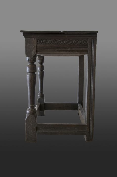 James I oak cup-board