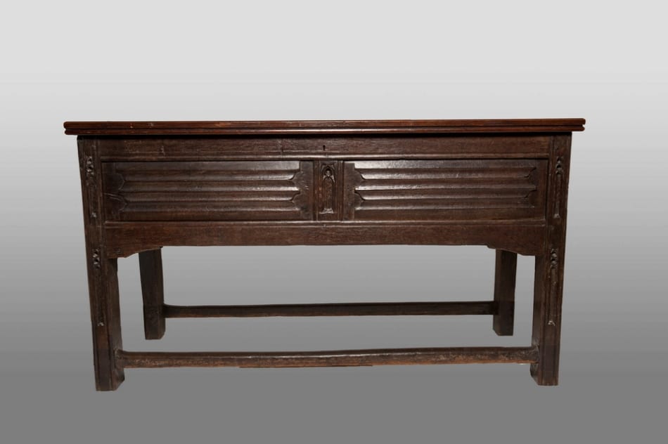 Henry VIII oak merchants table