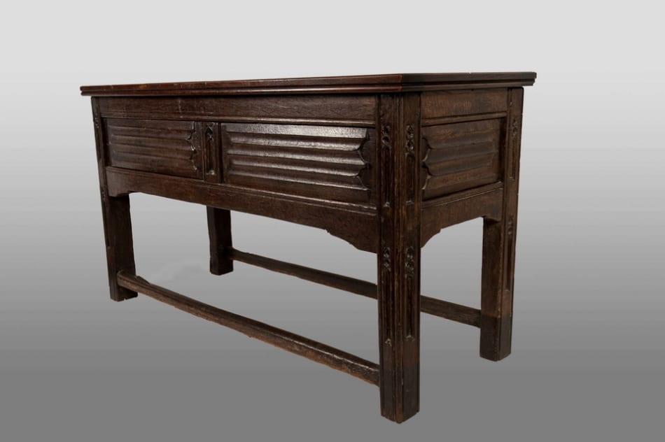 Henry VIII oak merchants table
