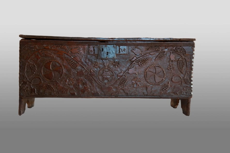 Henry VIII boarded chest