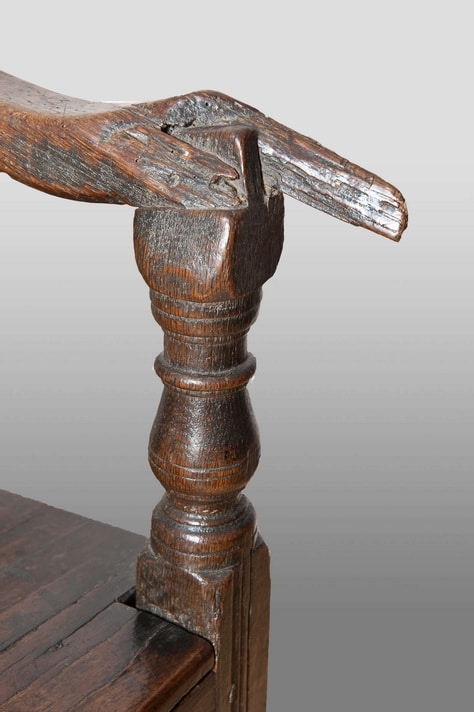 Elizabeth I oak box chair