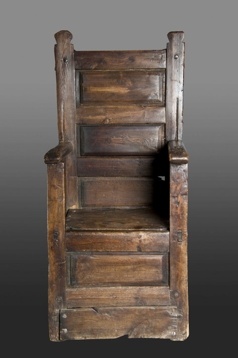 Charles II oak joined box chair