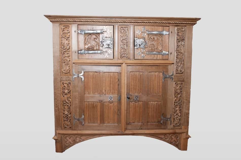 Late Gothic carved oak cupboard