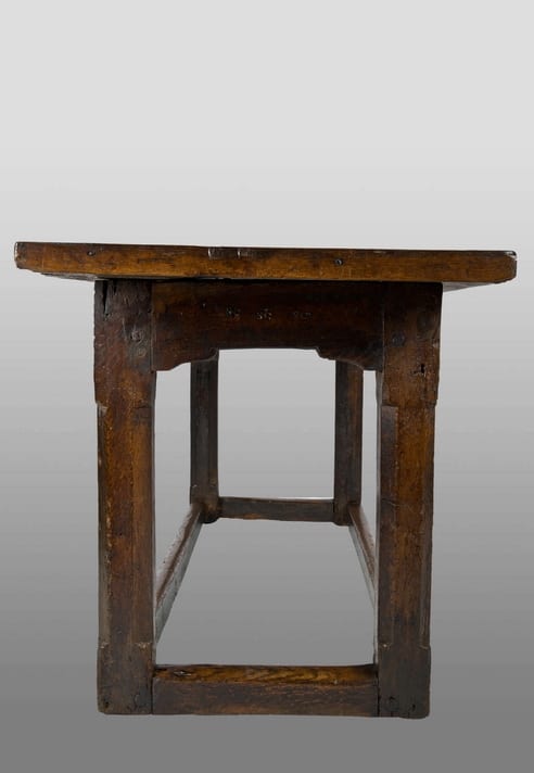 Tudor joined oak table