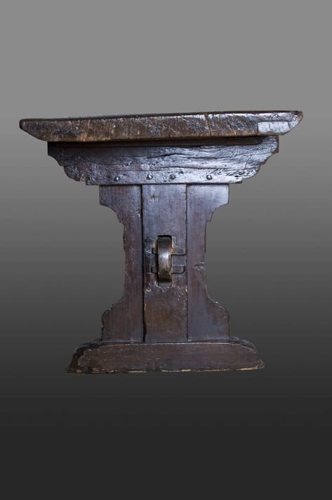 Henry VII trestle table