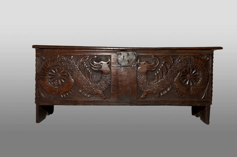 Elizabeth I Welsh boarded chest