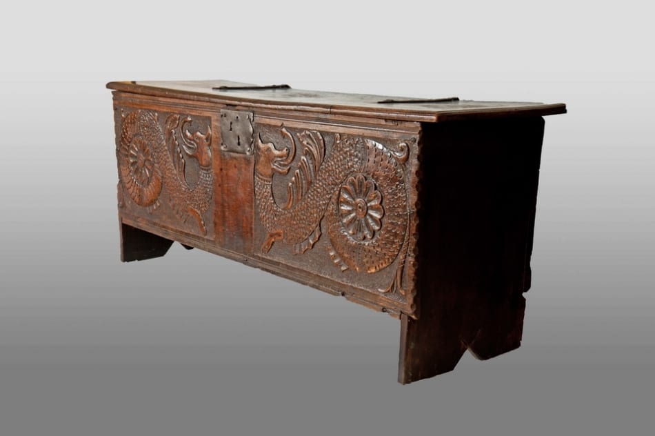 Elizabeth I Welsh boarded chest
