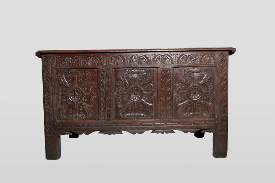 James I joined oak chest