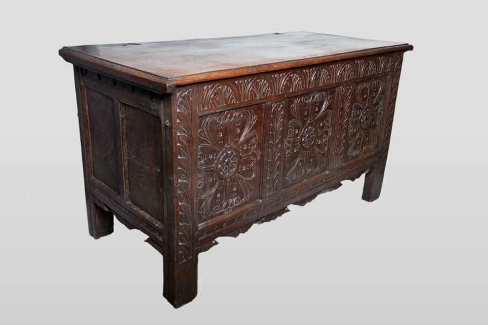 James I joined oak chest