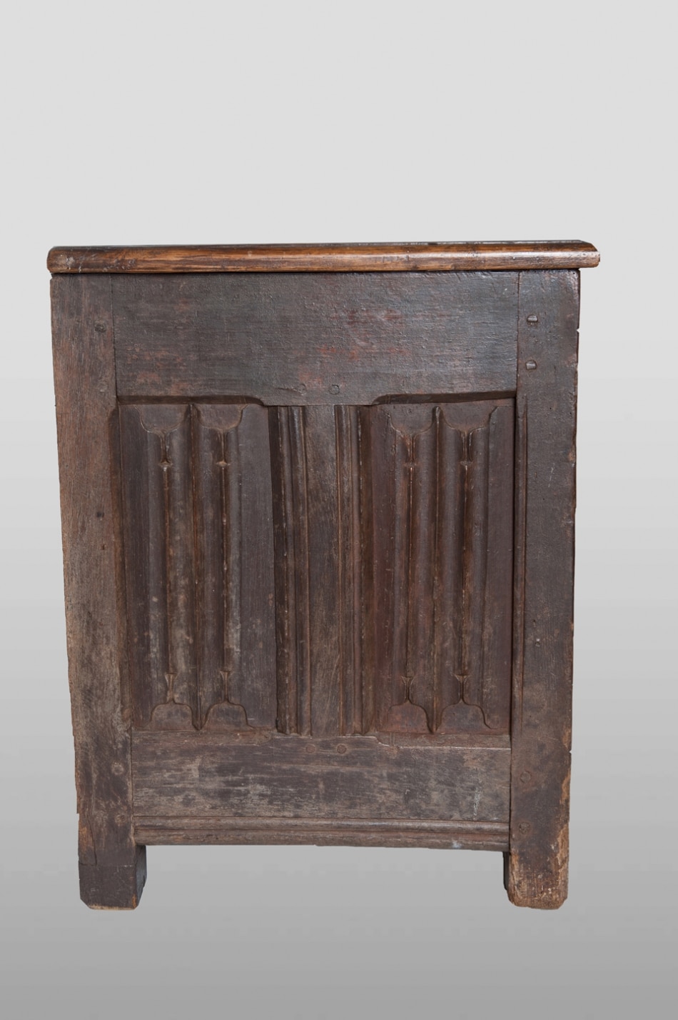 Late gothic oak linenfold chest