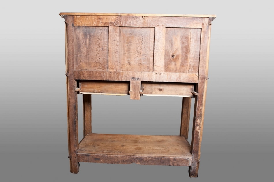 Late Gothic early Renaissance oak carved buffet