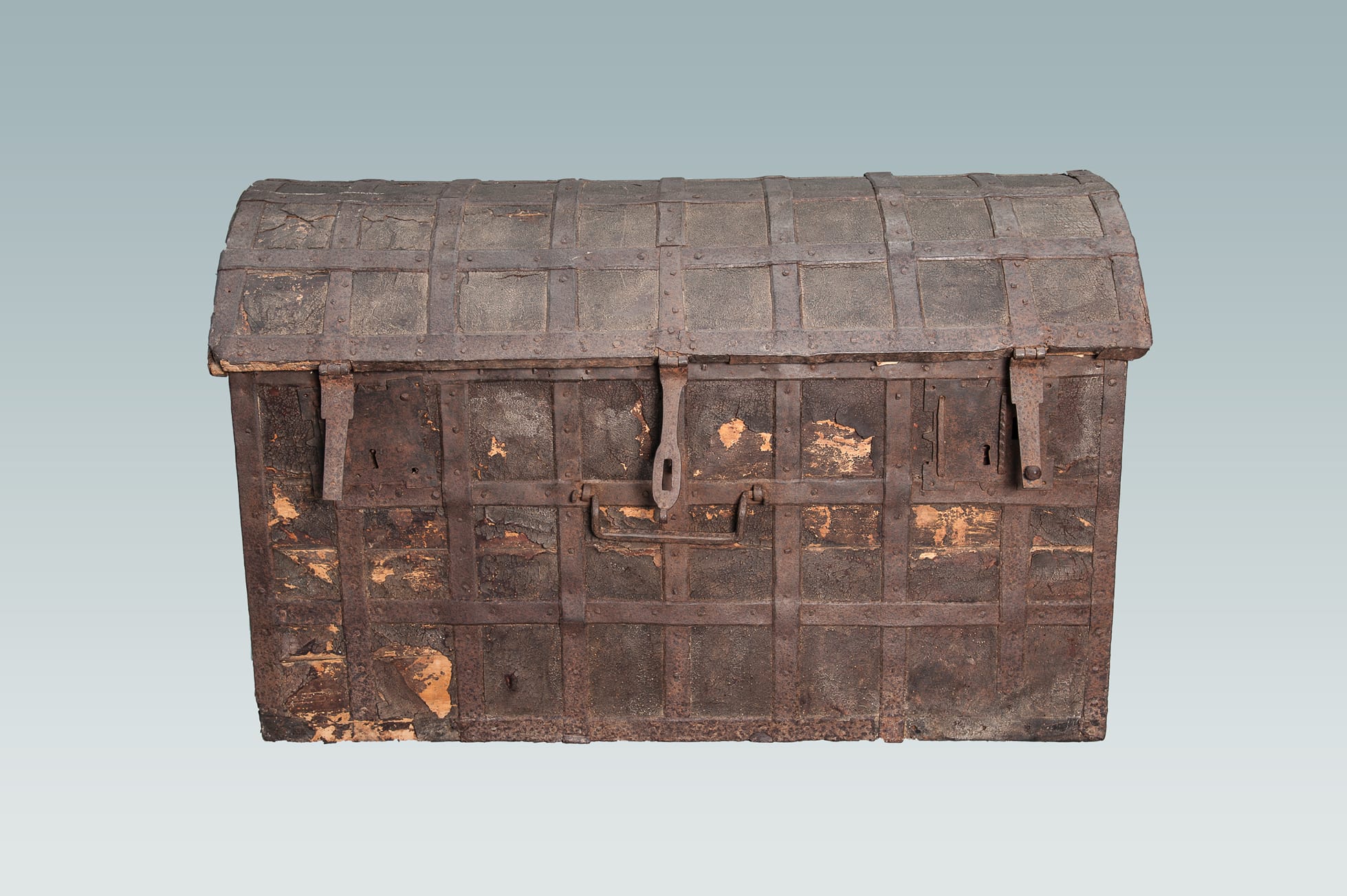 Late 15th century English iron bound standard