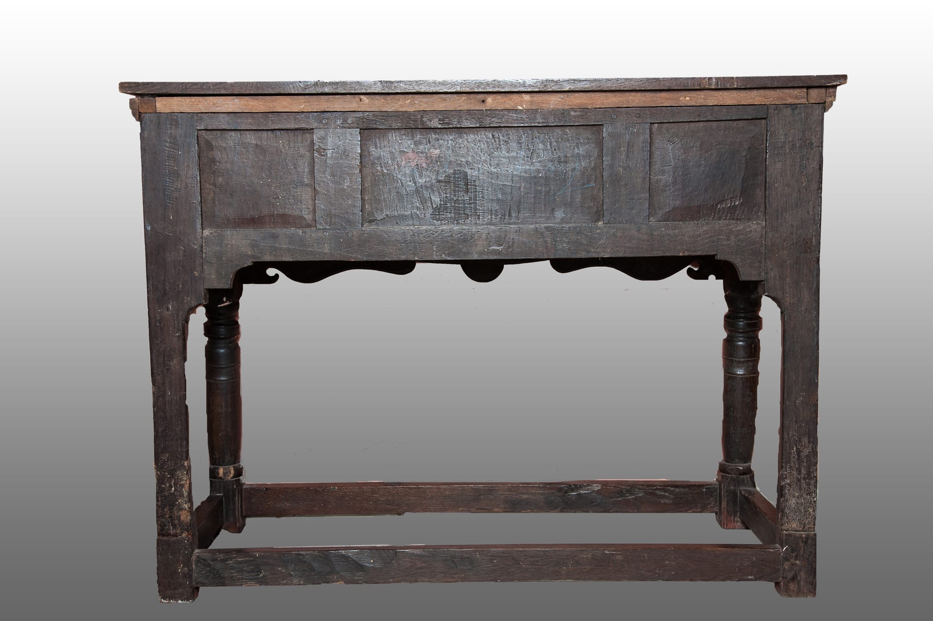 Elizabeth I joined oak table