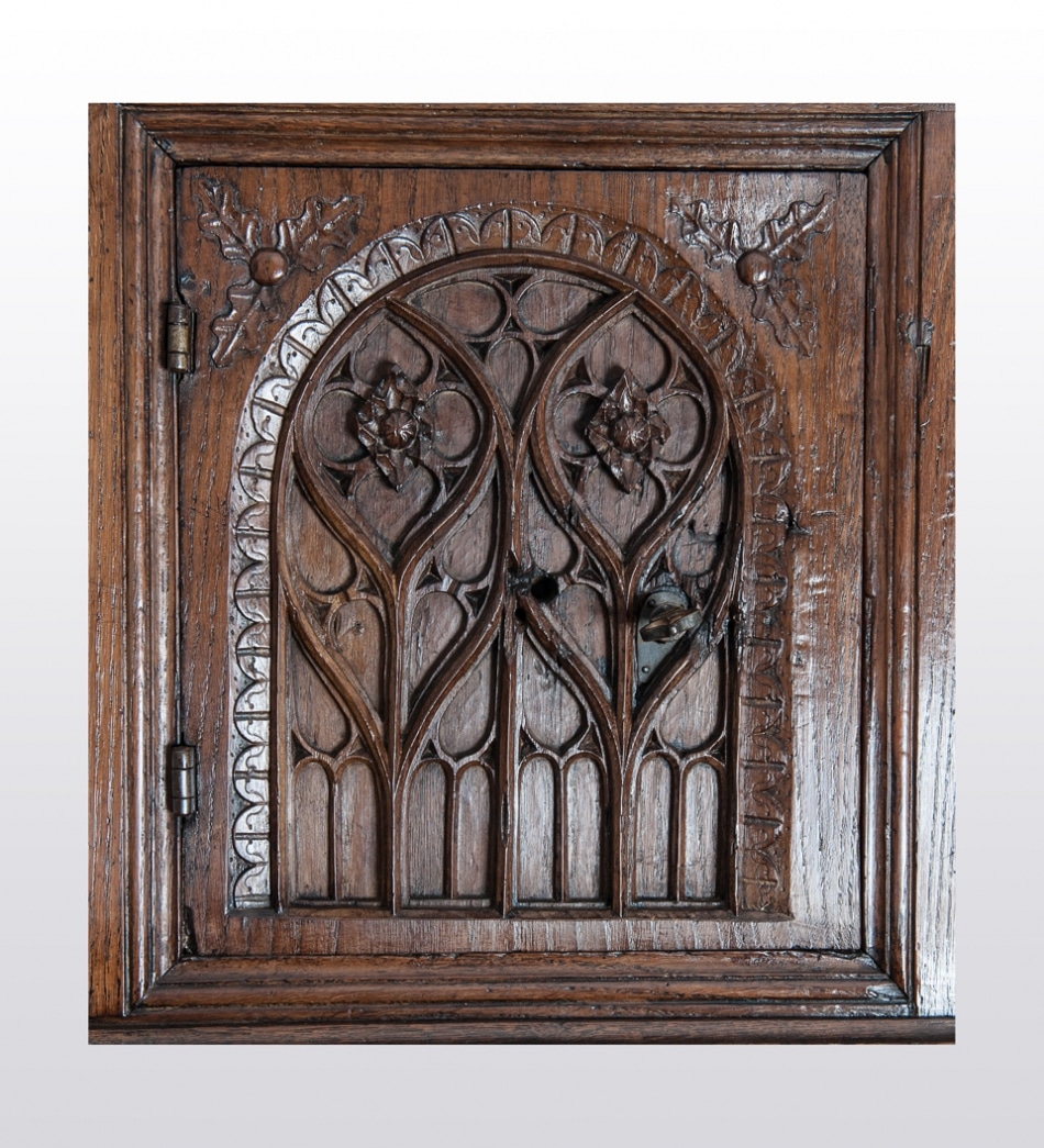 Late Gothic French oak dressoir