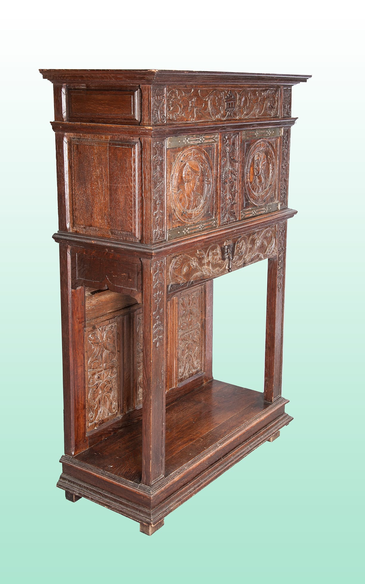 French renaissance buffet