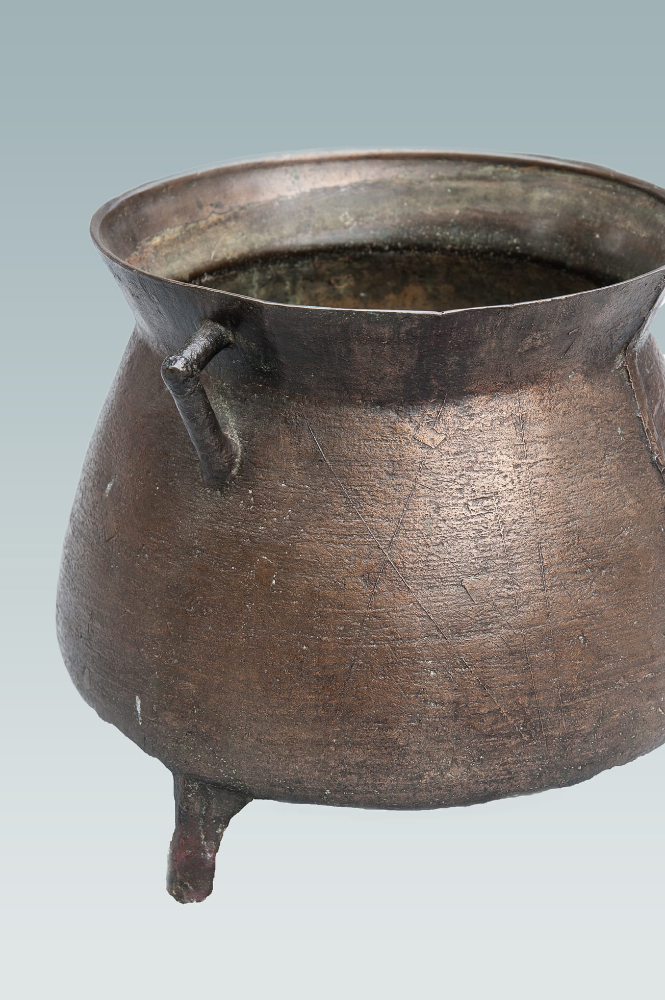 17th century Bronze cooking vessels