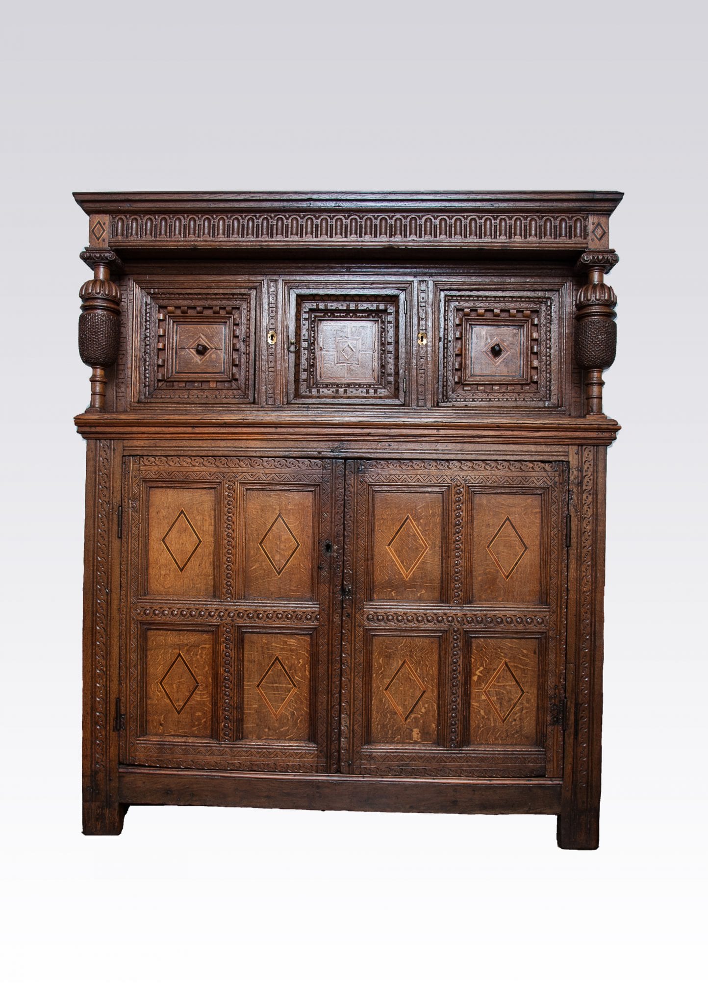 Elizabeth I oak press cupboard