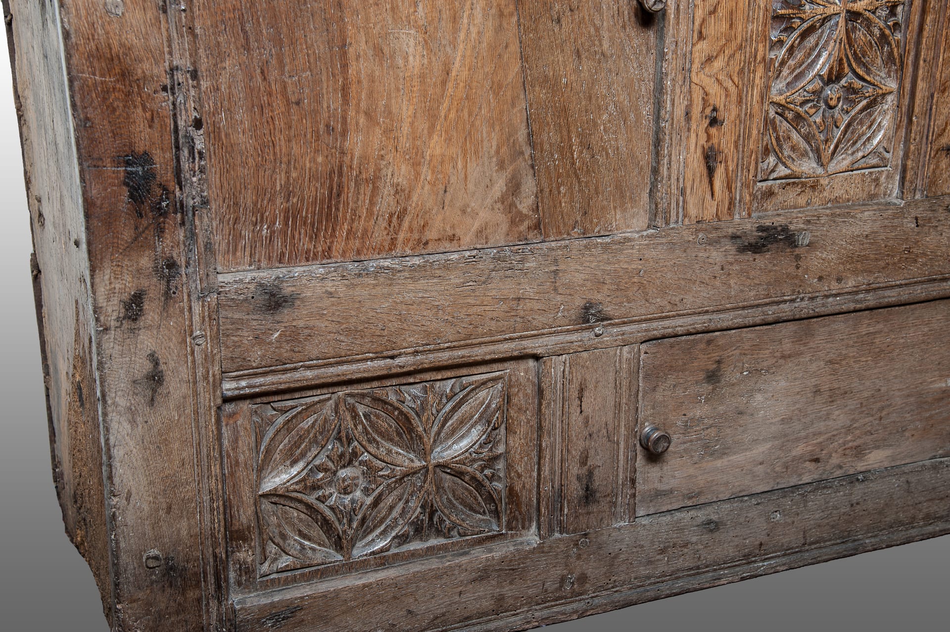 Henry VIII food hutch