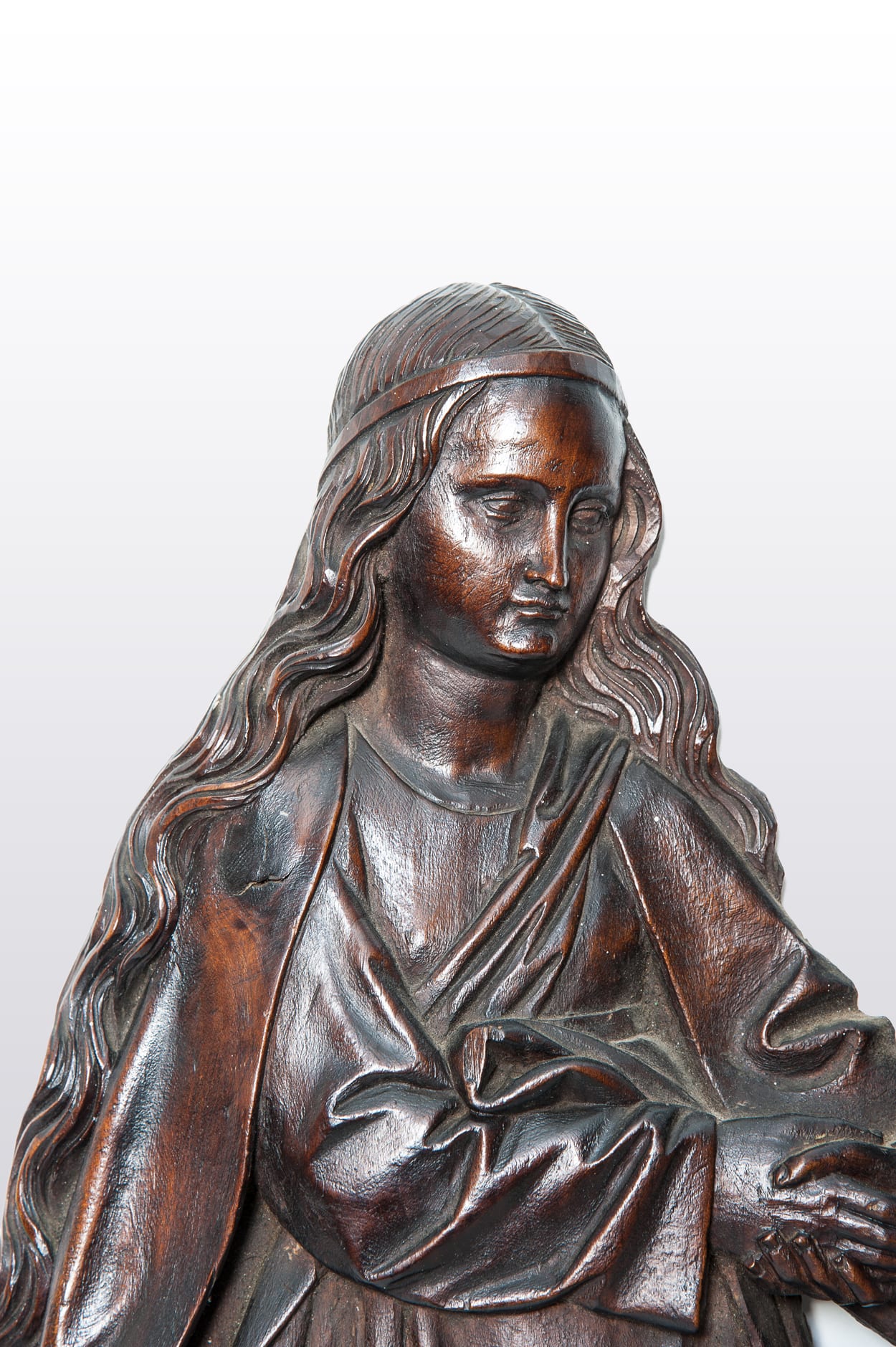Gothic walnut sculpture of the Visitation