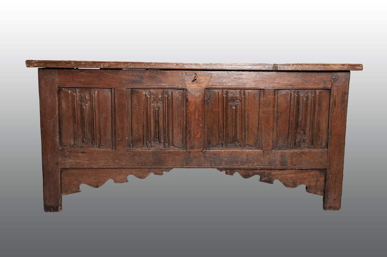 Henry VIII linenfold chest