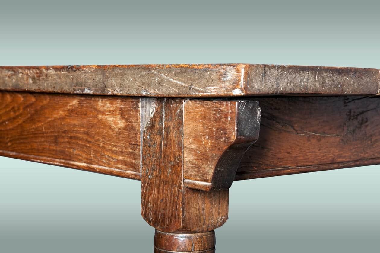 Elizabeth I joined oak table