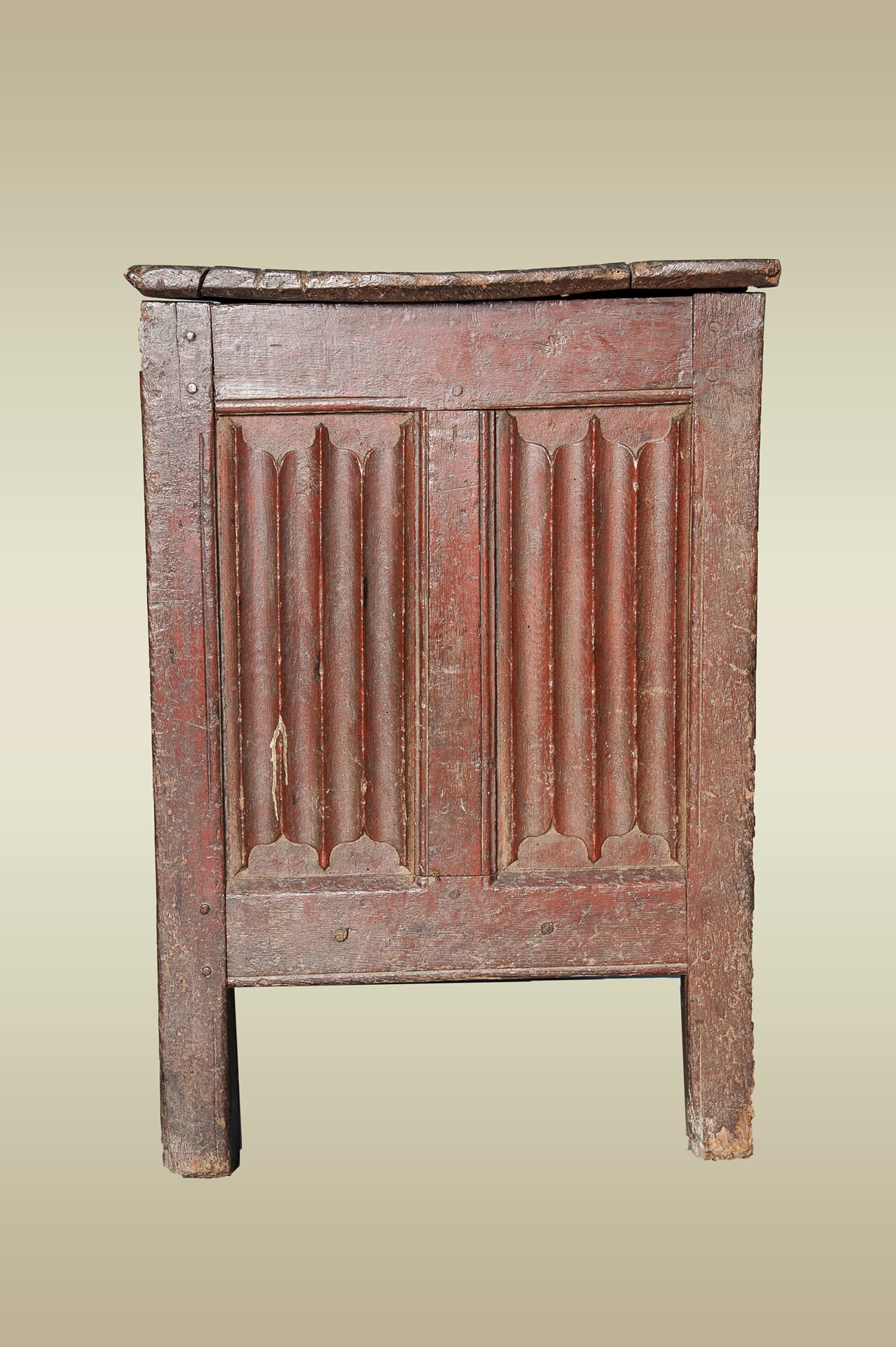 Late Gothic oak linenfold chest
