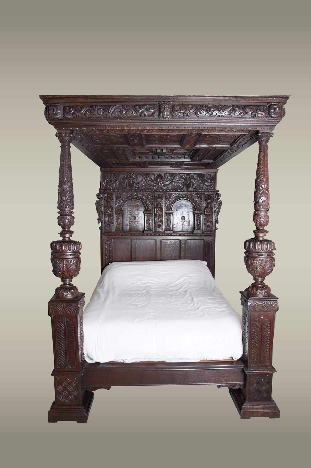 Elizabeth I carved oak tester bed