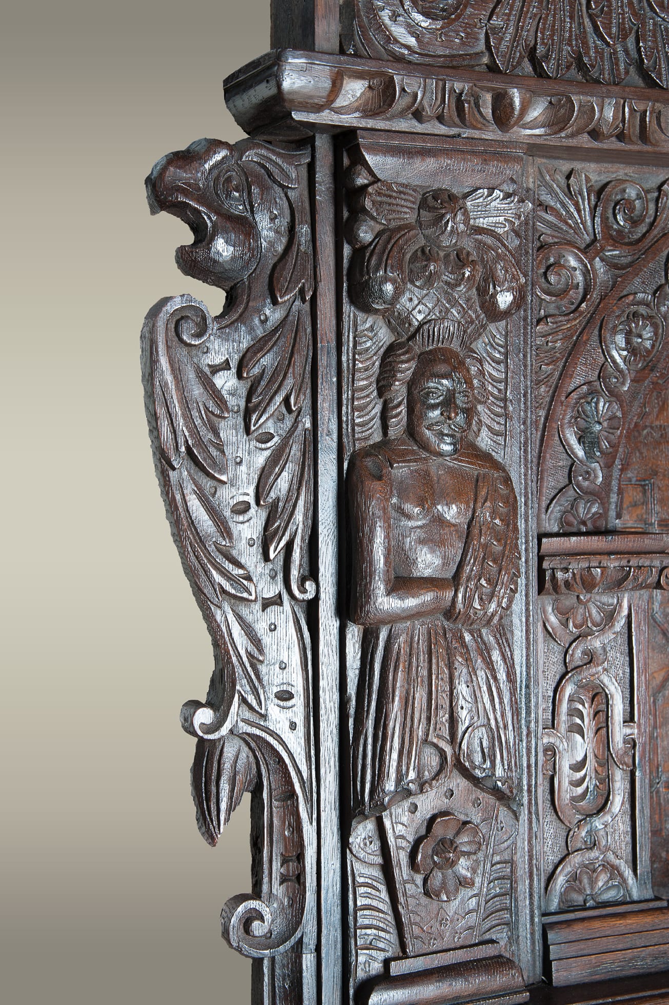Elizabeth I carved oak tester bed