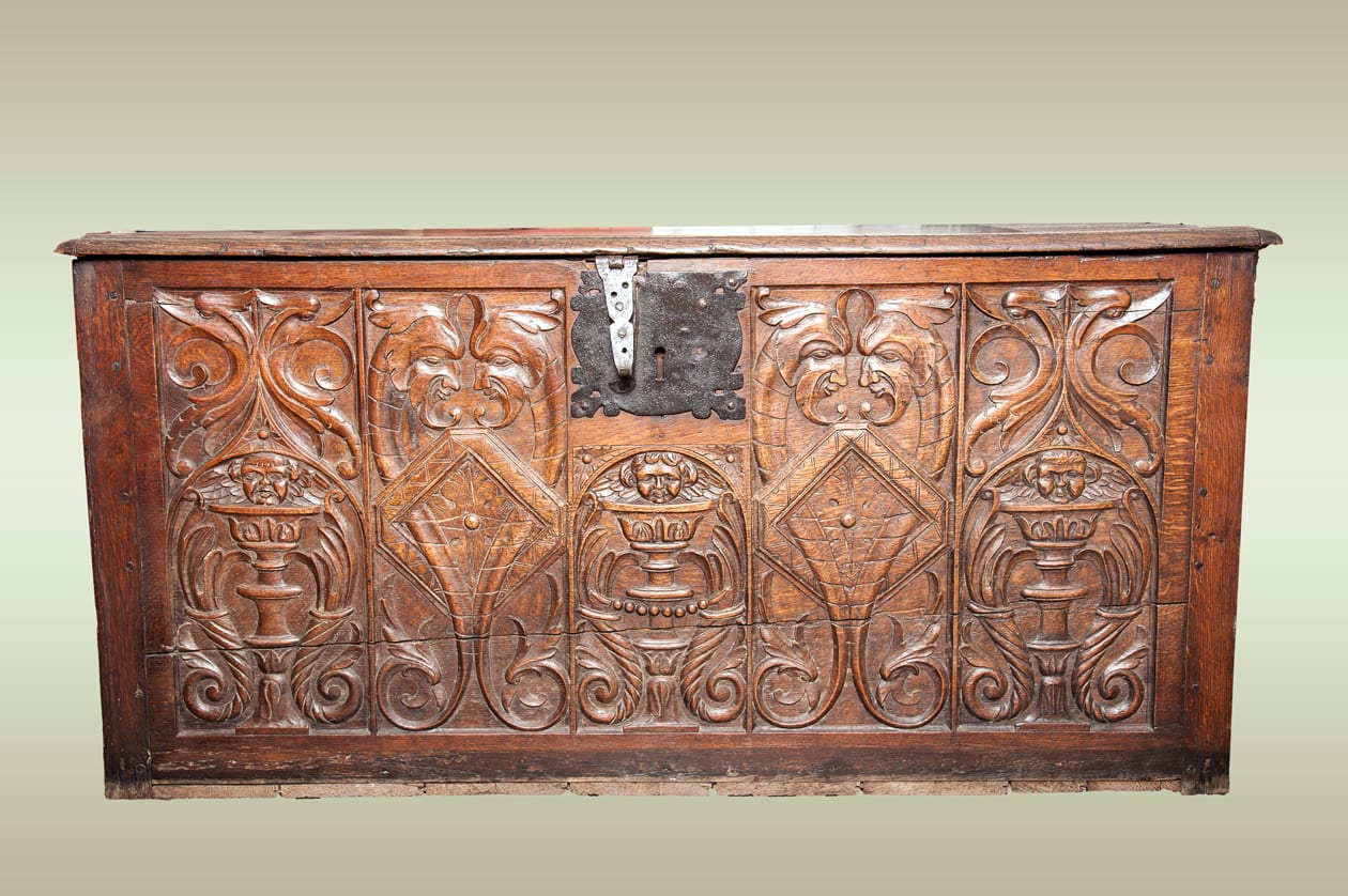 French renaissance chest