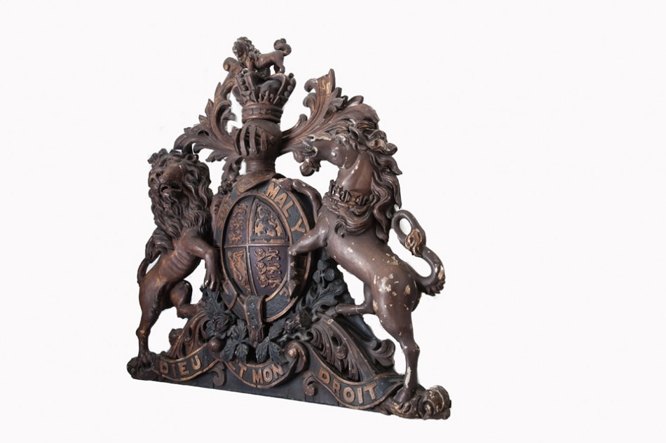 Royal coat of arms