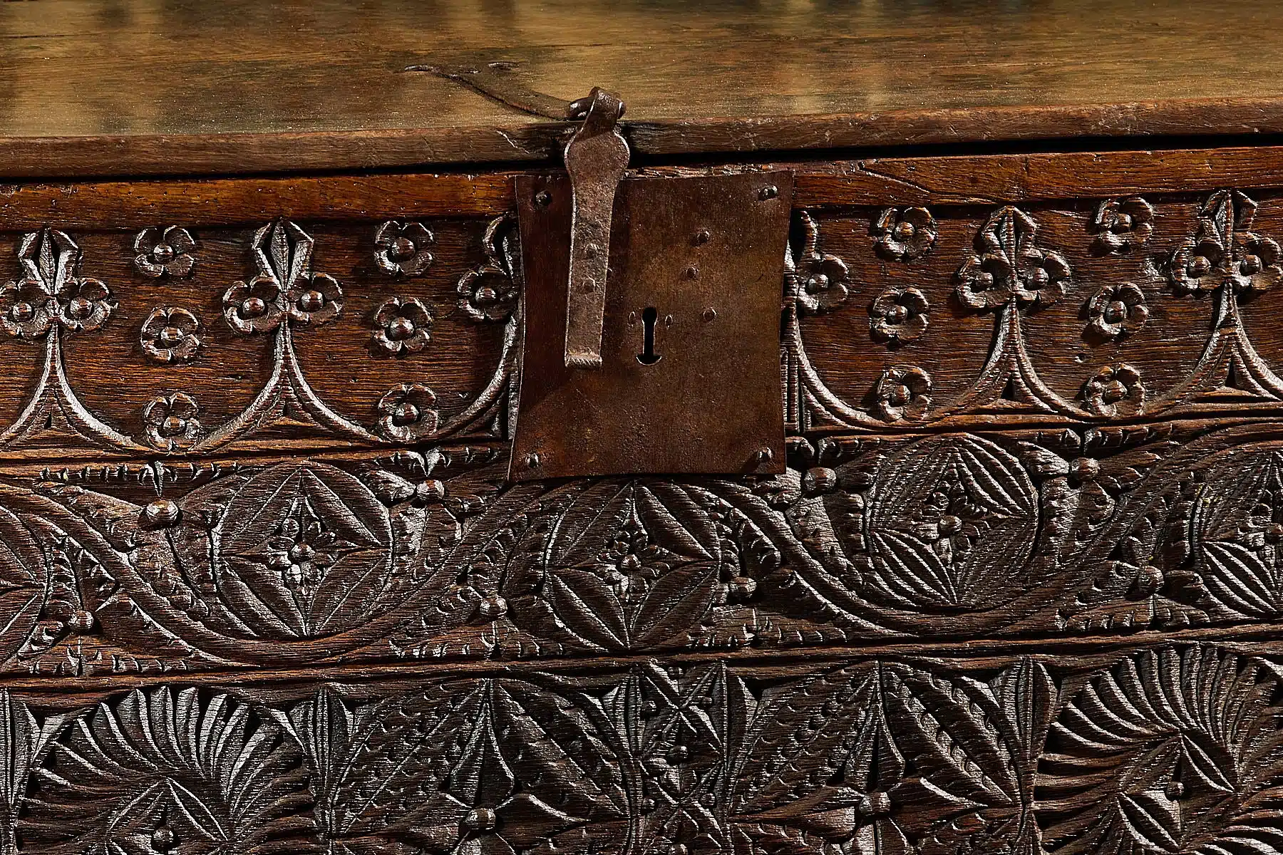 Henry VII boarded oak chest