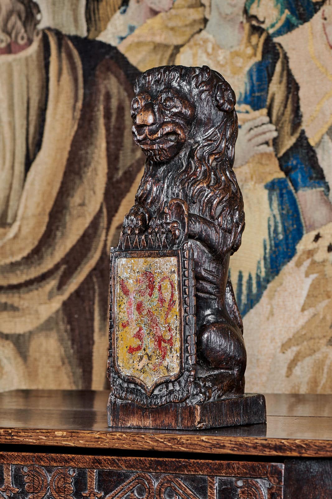 James I oak heraldic newel finial