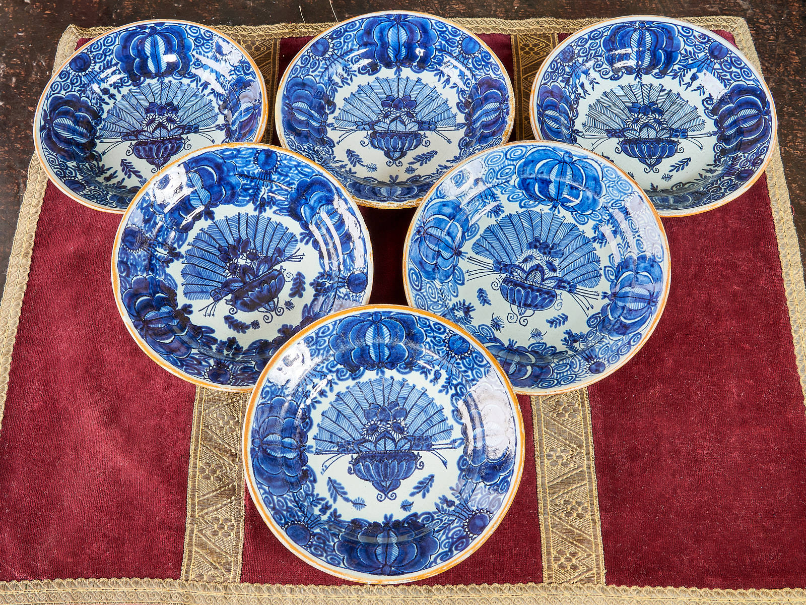 Rare set of 18th century side plates