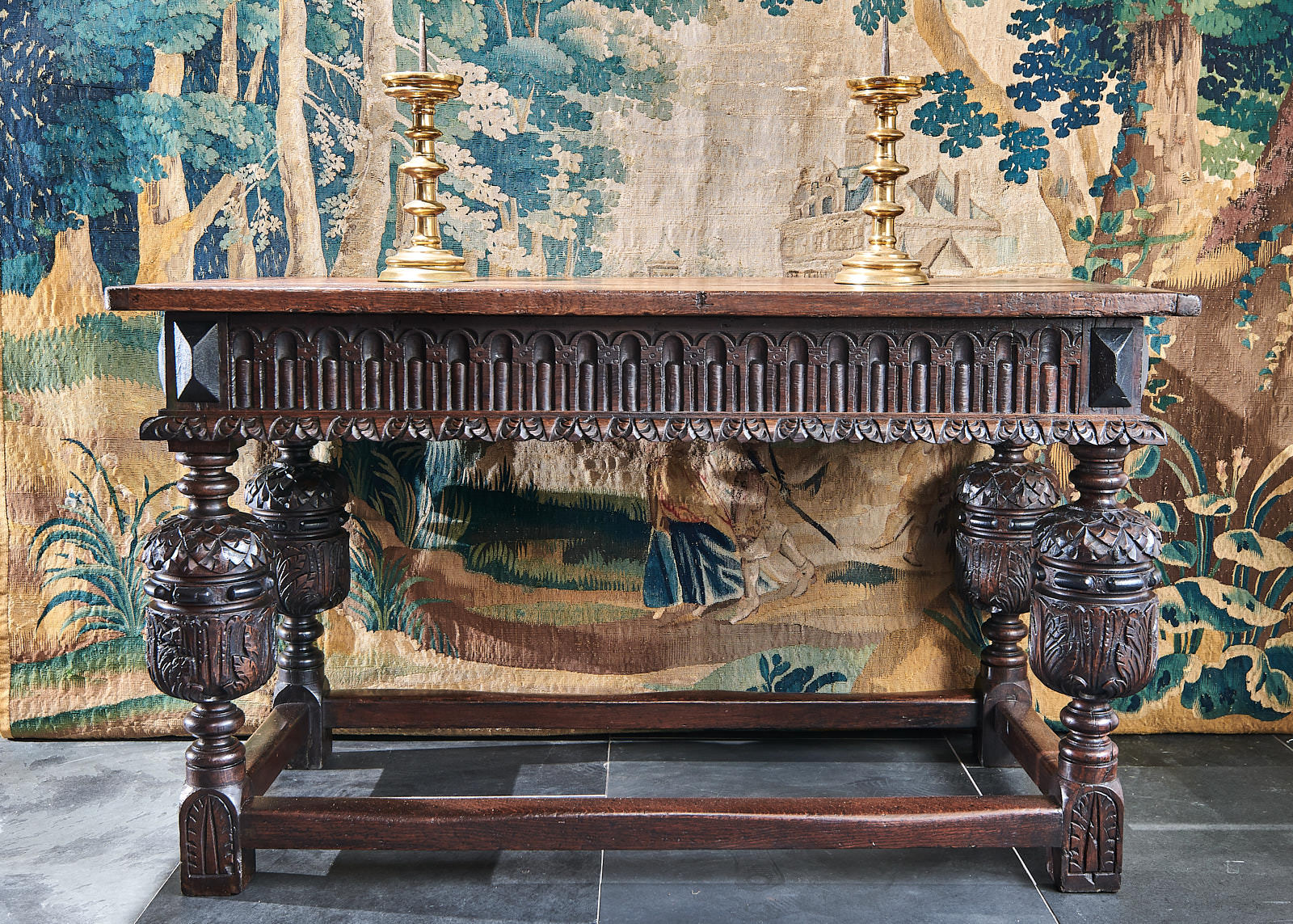 Elizabeth I oak carved table