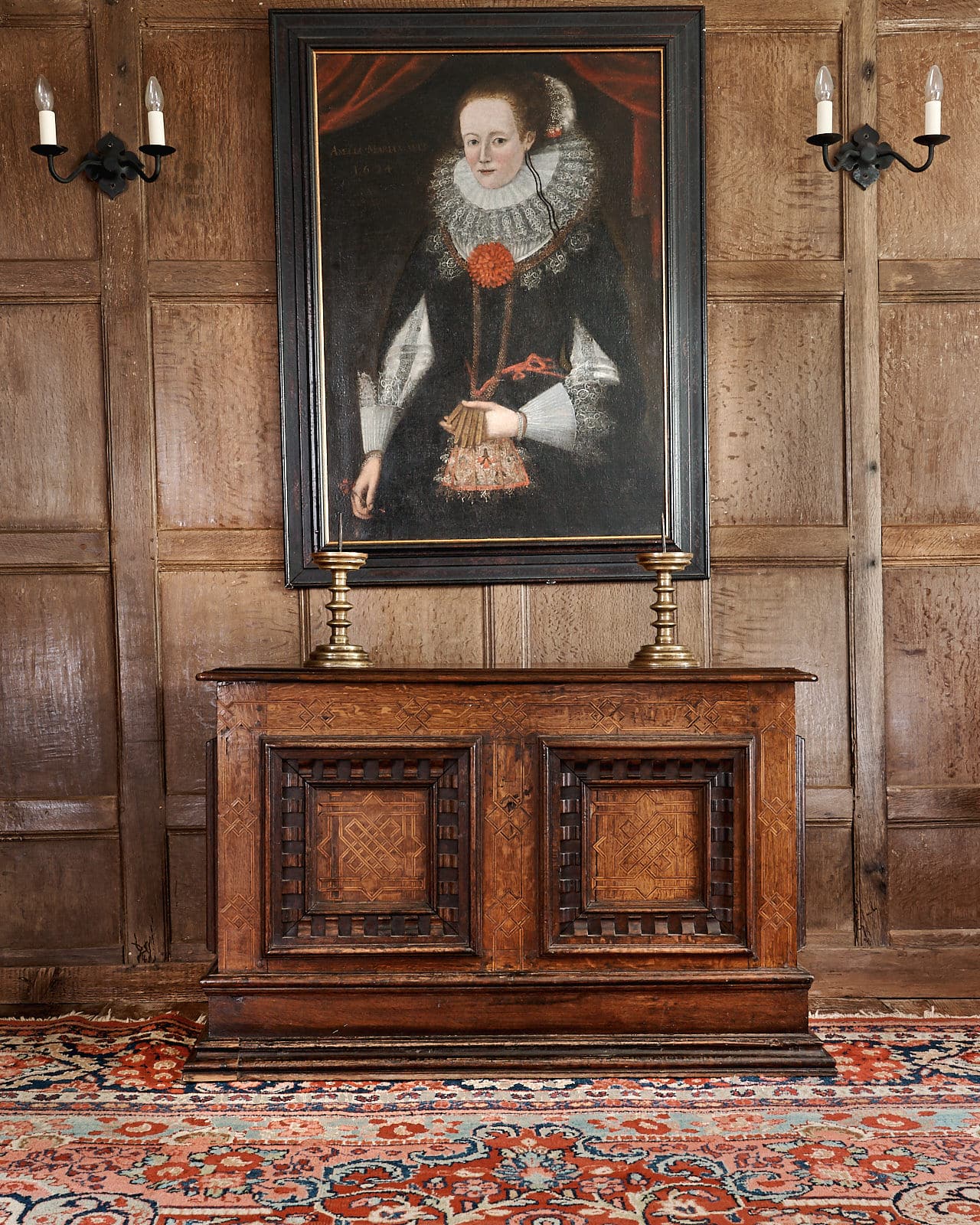 Elizabeth I oak inlaid chest