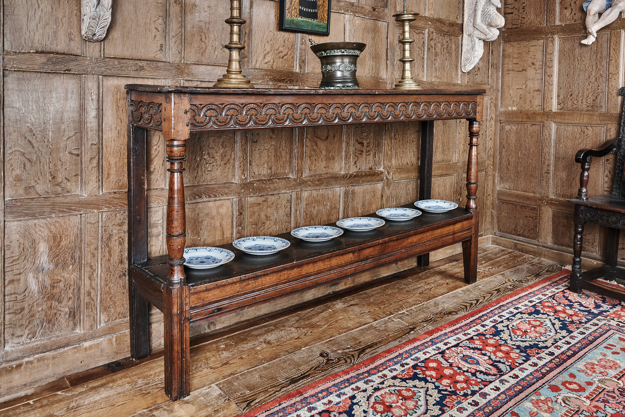 Charles I two tier buffet