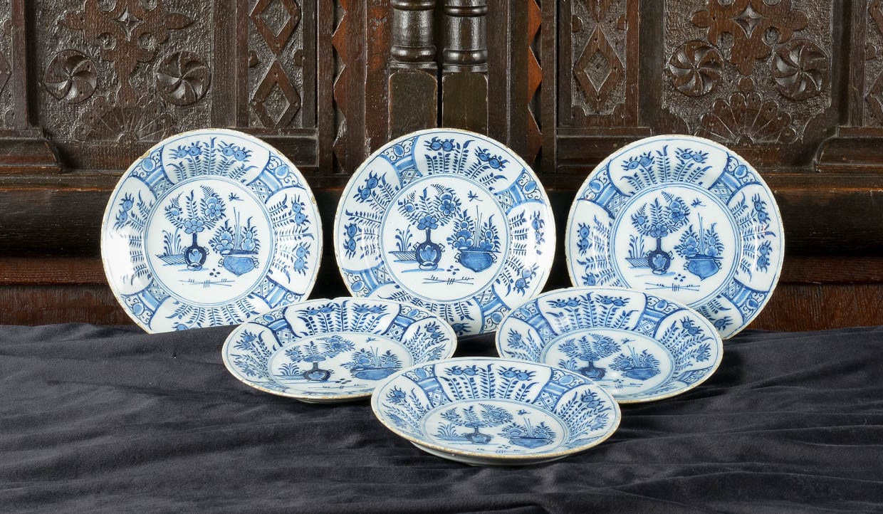 Set of six 18th century plates