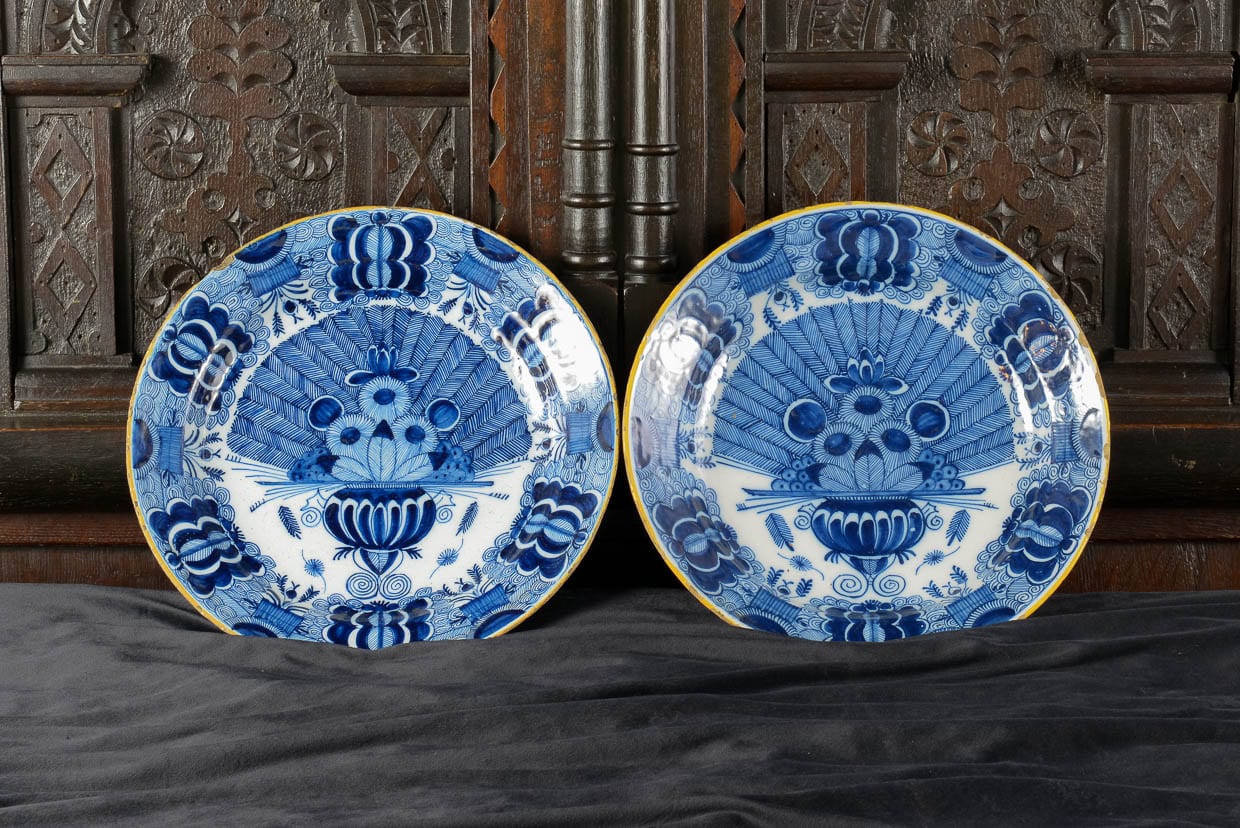Pair of 18th century chargers