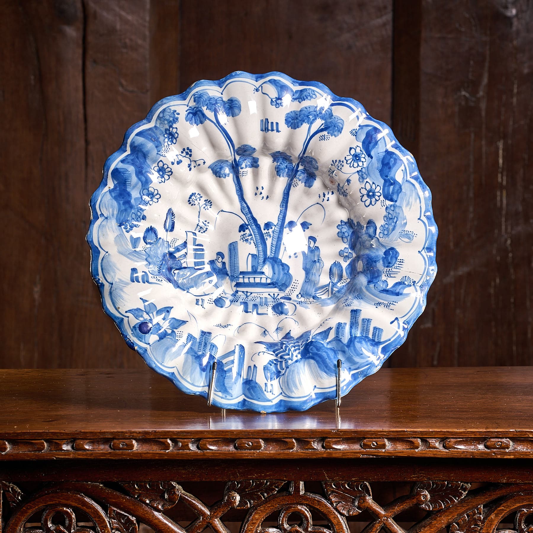 London Delftware lobed dish
