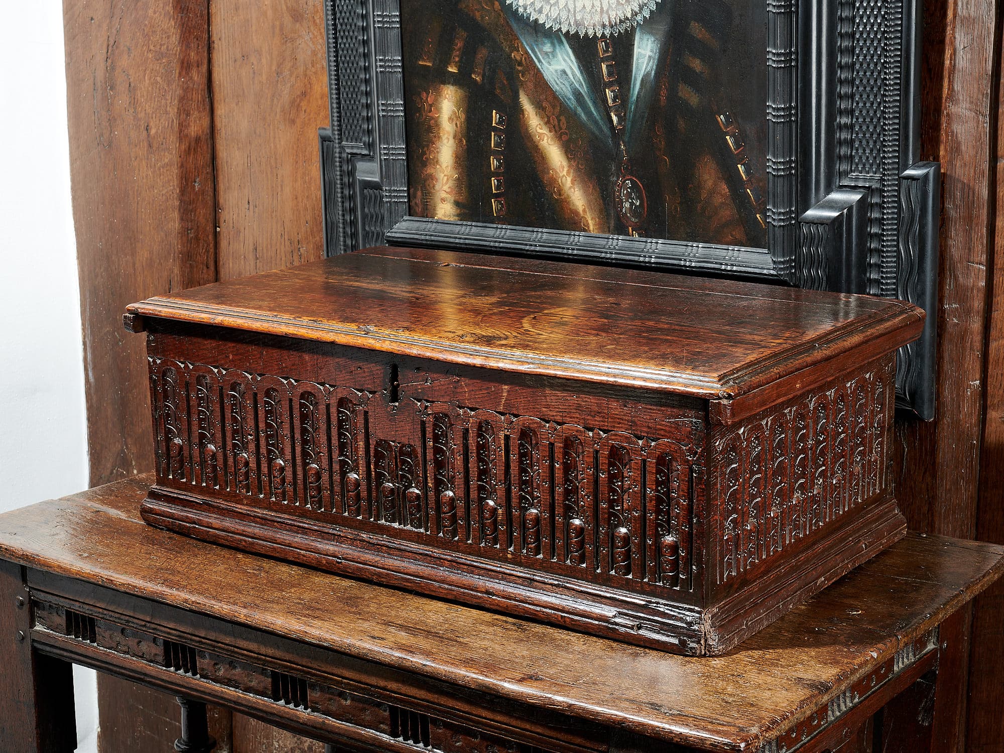 Elizabeth I oak box