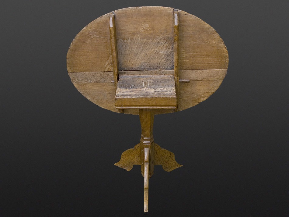 French late gothic oak, tilt top, oval table