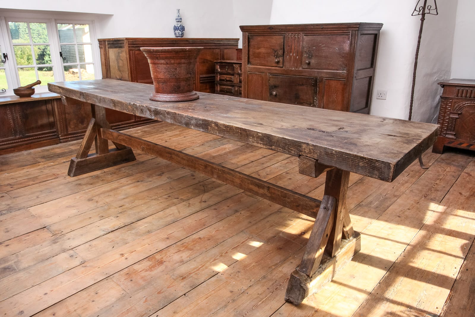 Late Gothic framed trestle table