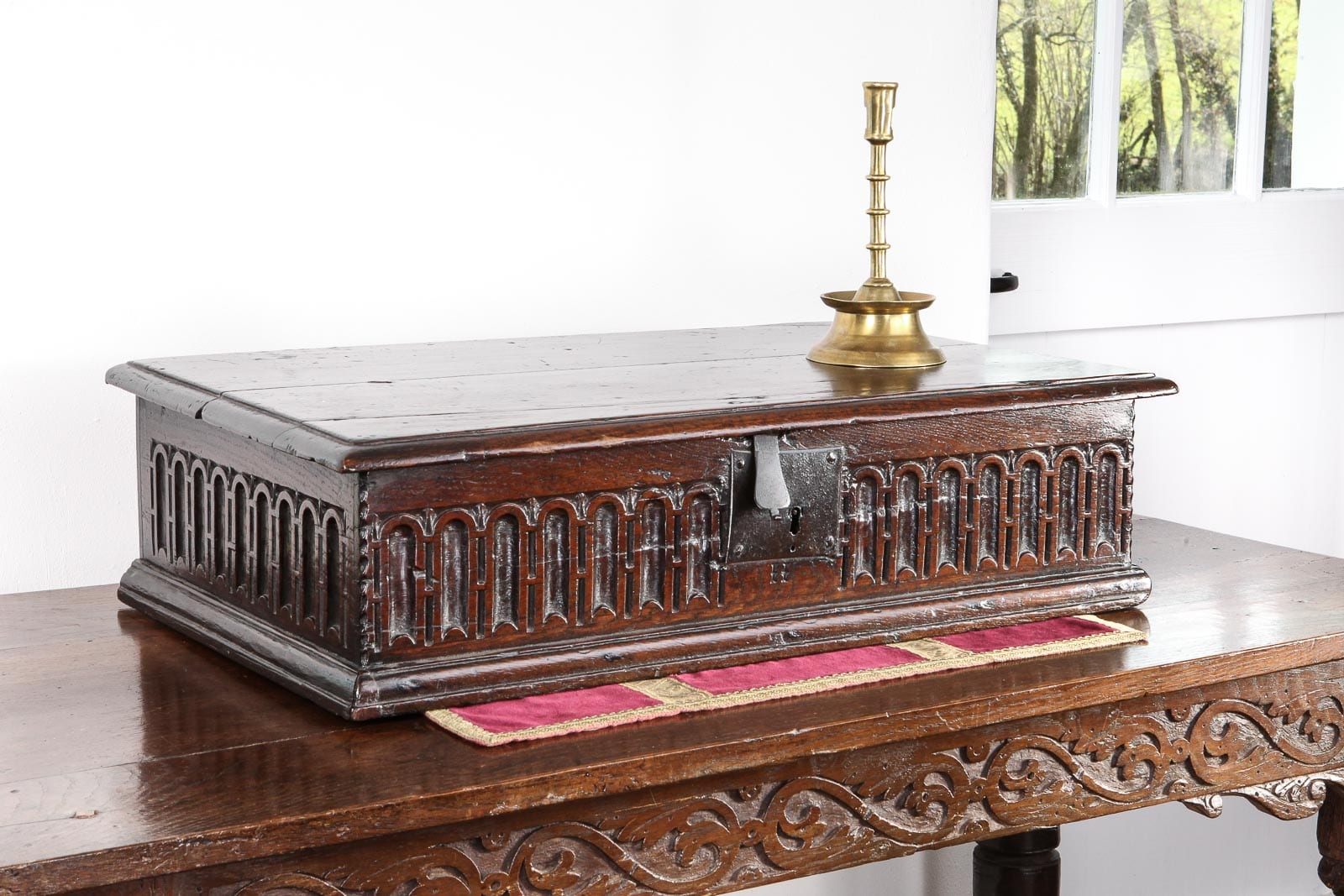Elizabeth I oak box